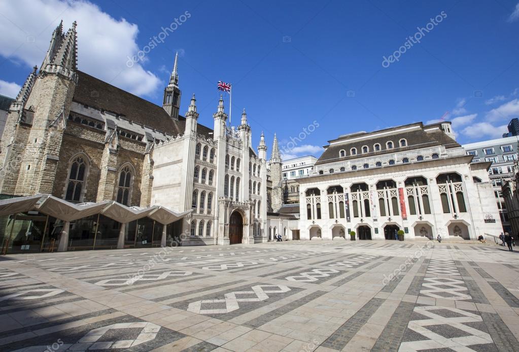 Guildhall and Guildhall Art Gallery in London — Stock Photo