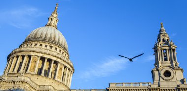 Londra 'daki St. Pauls Katedrali