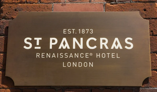 Отель "Сент-Панкрас Ренессанс" в Кингс-Кросс-Лондон — стоковое фото