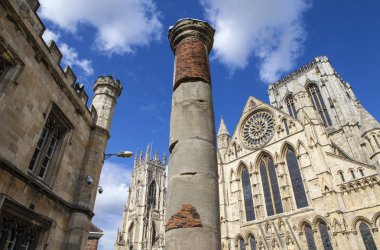 York roman sütununda