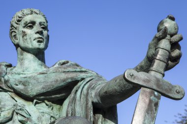 Büyük Konstantin heykel York