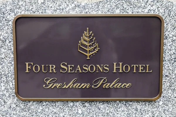 Four Seasons Hotel w Budapeszcie — Zdjęcie stockowe
