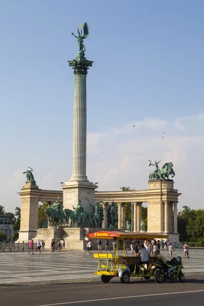 Piazza degli Eroi a Budapest — Foto Stock