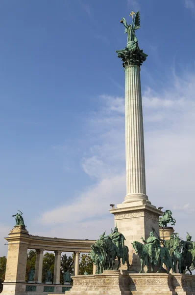 Piazza degli Eroi a Budapest — Foto Stock