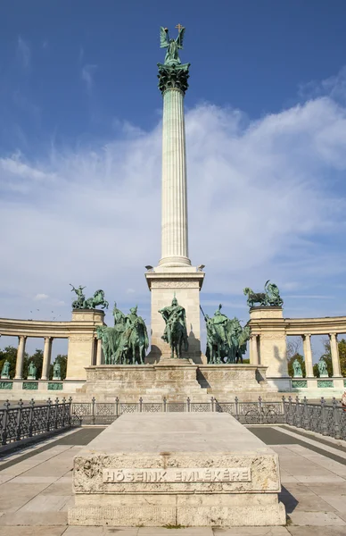Náměstí hrdinů v Budapešti — Stock fotografie