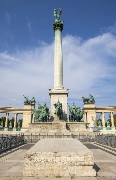 Plac Bohaterów w Budapeszcie — Zdjęcie stockowe