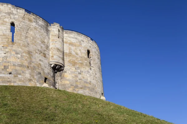 Clifford's Tower in York — Stock Photo, Image