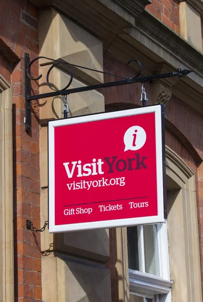 Visit York Tourist Office