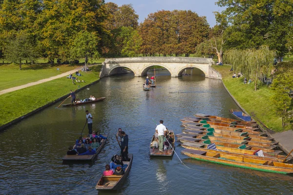 Trinity Bridge in Cambridge — Stock Photo, Image