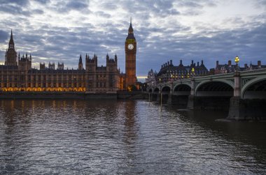 Londra 'daki parlamento binaları