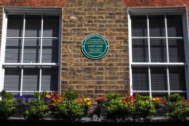 Londra, İngiltere - 3 Nisan 2025: Londra, İngiltere 'de Carnaby Caddesi' nde bir plaket, simgesel Lady Jane moda butiğinin yerini gösteriyor.