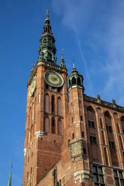 Polonya 'nın Gdansk kentindeki tarihi ana belediye binası..