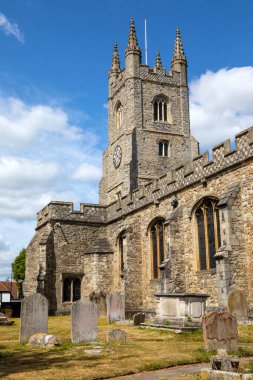 Aziz Meryem Kilisesi 'nin güzel manzarası. İngiltere' nin Essex kentindeki Southlewell-on-Sea bölgesindeki St. Mary Kilisesi olarak da bilinir..