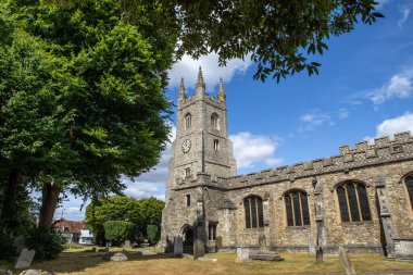 Aziz Meryem Kilisesi 'nin güzel manzarası. İngiltere' nin Essex kentindeki Southlewell-on-Sea bölgesindeki St. Mary Kilisesi olarak da bilinir..
