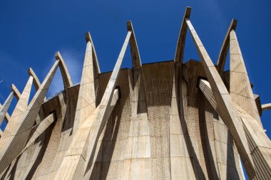Loreto Kilisesi 'nin muhteşem dış görünüşü, aynı zamanda Parroquia del Mar olarak da bilinir, ya da İspanya' nın güzel kıyı kasabası Javea 'daki Balıkçı Kilisesi..
