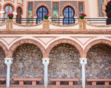 İspanya, Torremolinos 'taki Casa de los Navajas' ın güzel kırsal mimarisi..