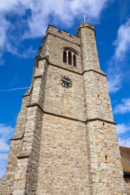 İngiltere 'nin Essex kentindeki güzel Leigh-on-Sea kasabasındaki St. Clements Kilisesi..