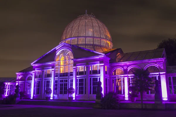 Il grande conservatorio nel parco Syon — Foto Stock