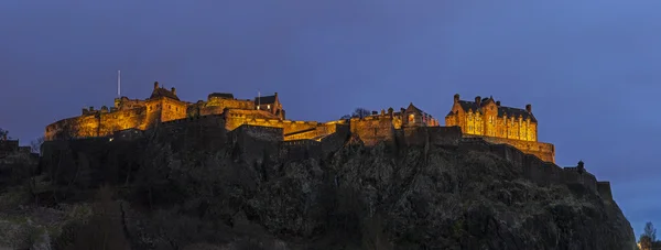 Castillo de Edinburgh en Escocia — Foto de Stock