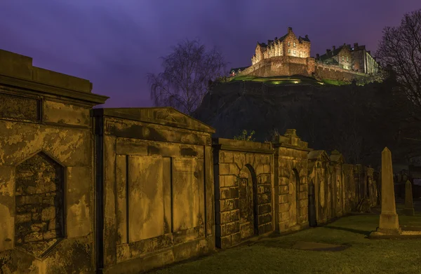 Blick auf edinburgh castle in Schottland — Stockfoto