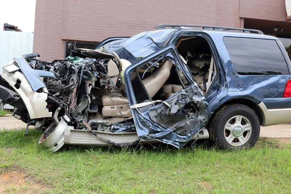 Car Wreck Driver Texting — Stock Photo, Image