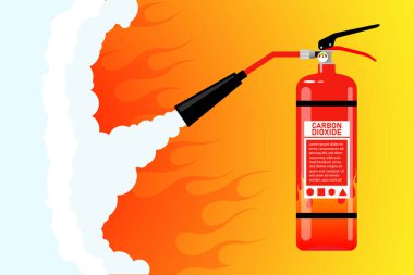 Arka plandaki yangını söndürmek için kırmızı yangın söndürücü.