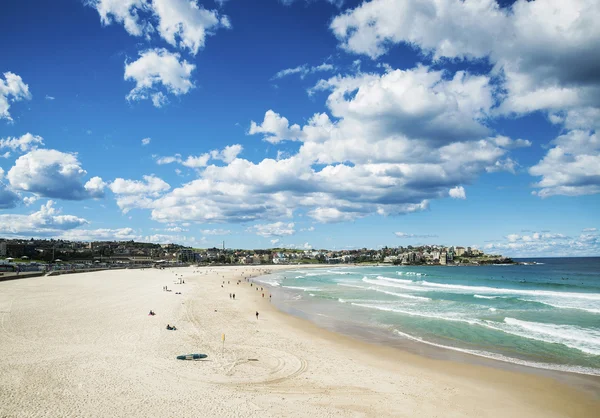 Vista de la playa de bondi en Sydney australia de día — Foto de Stock