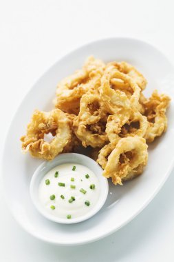 calamares ateş kalamar hırpalanmış kalamar halkaları deniz ürünleri snack