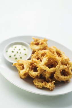 calamares ateş kalamar hırpalanmış kalamar halkaları deniz ürünleri snack