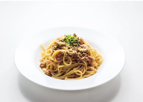 Espaguetis de ternera boloñesa boloñesa famosa pasta italiana comida — Foto de Stock