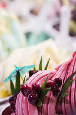 karışık renkli gurme Dükkanı ekran tatlı gelato dondurma