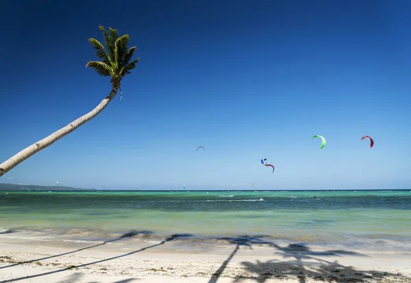 Bolabog kite surfing beach στο τροπικό παράδεισο boracay island — Φωτογραφία Αρχείου