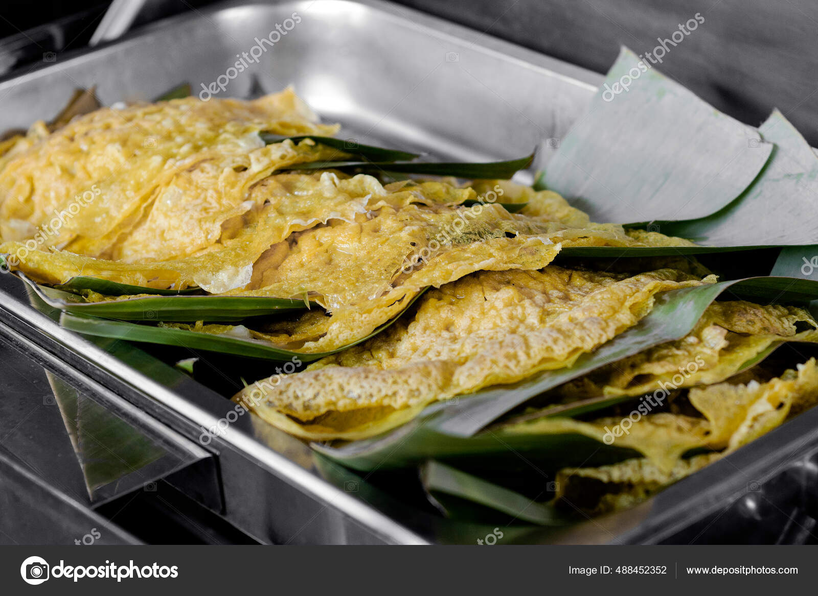 Banh Xeo Crispy Vietnamese Vegetable Pancakes Buffet Warmer Tray Hanoi