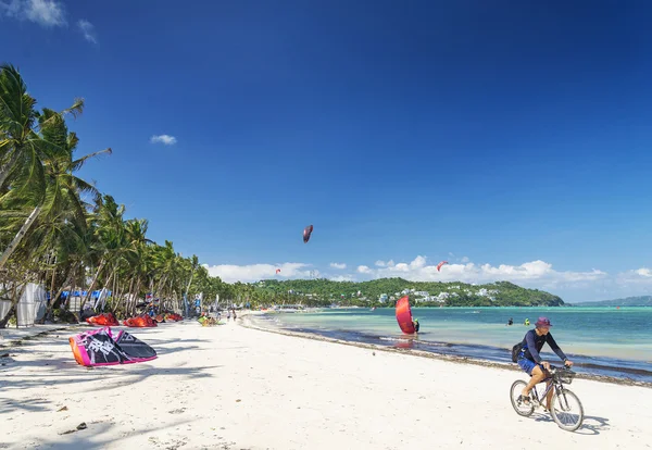 Deportes de playa en boracay isla tropical philippines — Foto de Stock