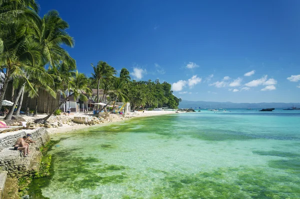 Diniwid playa tropical en boracay isla filipinas — Foto de Stock