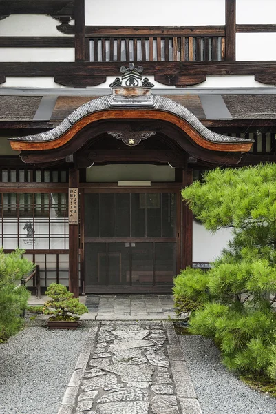 Traditionele Japanse architectuur in gion kyoto — Stockfoto