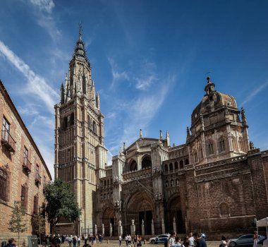 İspanya 'nın Toledo şehrinin meşhur simgesi Aziz Mary Katedrali.
