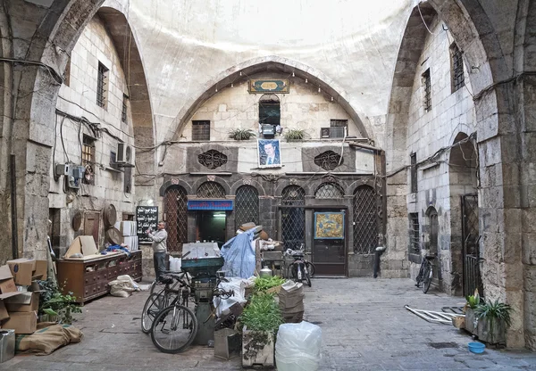 Hamidiye Bazar trhu souk mezník v Damašku, Sýrie — Stock fotografie