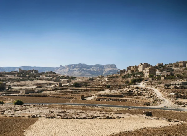 Paisaje rural al norte de sanaa en yemen rurales —  Fotos de Stock