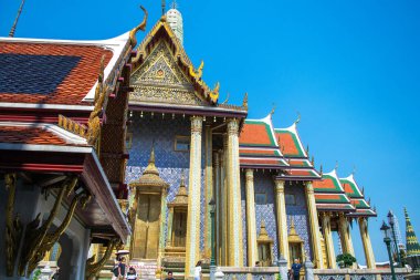 BANGKOK, THAILAND - 19 Ocak 2019: Bangkok Kraliyet Sarayı manzarası. Royal Grand Palace Bangkok 'ta ünlü bir yerdir..