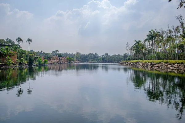 stock image Nong Nooch Tropical Botanical Garden, Pattaya, Thailand on a cloudy day.