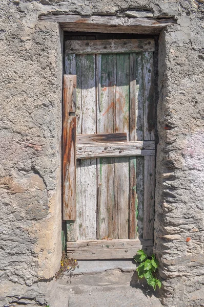 Stare drzwi z drewna — Zdjęcie stockowe