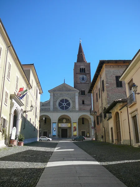Catedral Acqui Terme em Acqui Terme — Fotografia de Stock