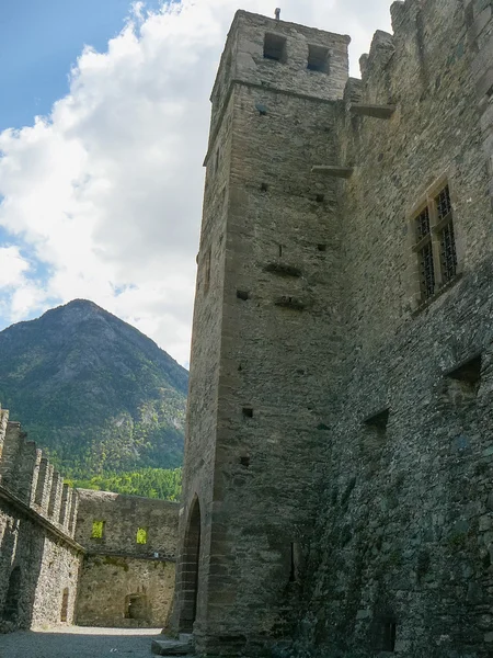 Fenis Castle in Fenis — Stock Photo, Image