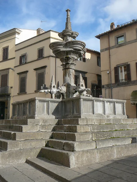 Fontana Maggiore fuente en Viterbo — Foto de Stock