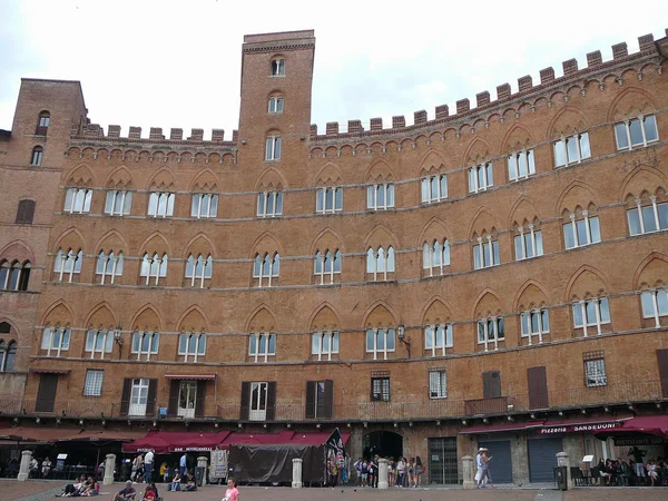 锡耶纳的Piazza del Campo — 图库照片