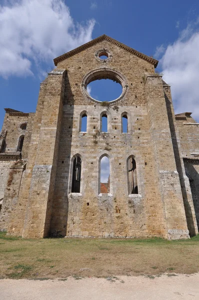 St galgano abtei ruinen in chiusdino — Stockfoto