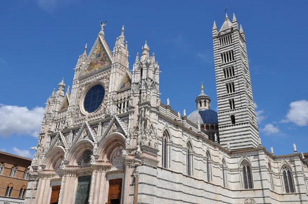 Catedral igreja em Siena — Fotografia de Stock