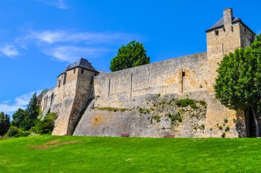 Caen HDR Chateau Ducal kalede