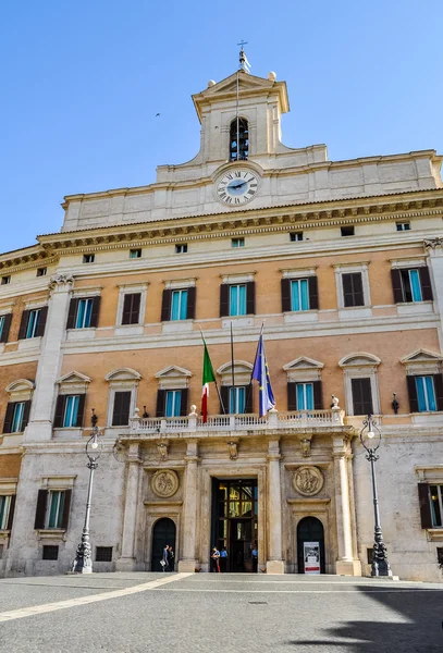 Hdr palazzo montecitorio in rom italien — Stockfoto